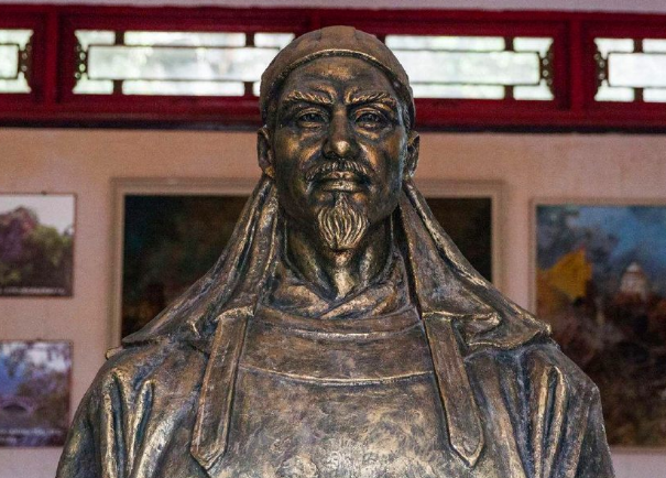 天王洪秀全銅像