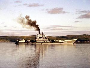 庫茲涅夫航空母艦