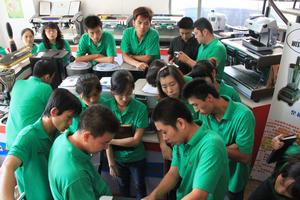 威士特咖啡商城服務團隊