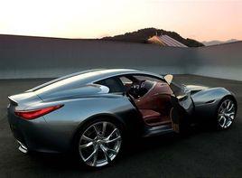 英菲尼迪Q90 英菲尼迪Q90