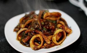 蚝油醬爆魷魚 蚝油醬爆魷魚