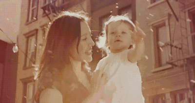 歡樂的母女 歡樂的母女