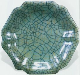 官窯六棱花口洗 官窯六棱花口洗