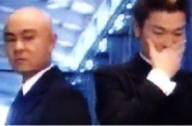 高高在下 高高在下