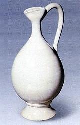 唐邢窯白瓷執壺 唐邢窯白瓷執壺