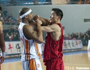 馬克&middot;圖科