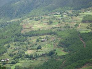 南松園村 南松園村