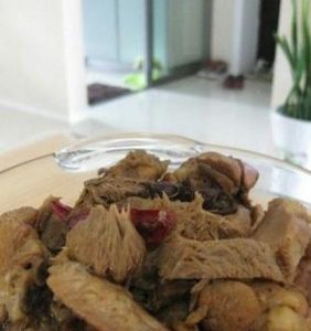 猴頭菇燉雞肉 猴頭菇燉雞肉