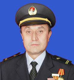 艾克拜爾·依明 艾克拜爾·依明