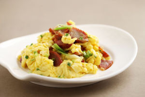 叉燒炒雞蛋 叉燒炒雞蛋