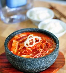 韓式石鍋泡菜湯