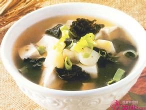 紫菜蝦米蘿蔔湯 紫菜蝦米蘿蔔湯