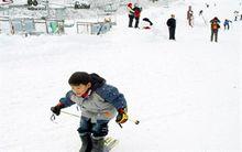 西嶺雪山滑雪場