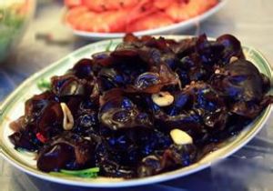 雲耳豬肝滑雞 雲耳豬肝滑雞