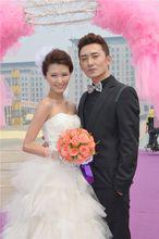 《光的棍》劇照 卡小柔與姚不同