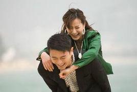 愛的屋檐下 愛的屋檐下