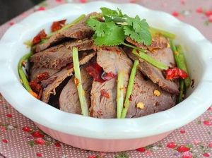 乾拌麻辣牛肉 乾拌麻辣牛肉