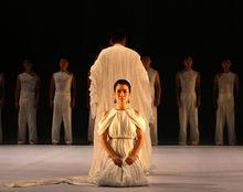 《安提戈涅》人藝熱演 盧芳領銜驚艷全場