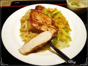 煎麵包裹豬排 煎麵包裹豬排