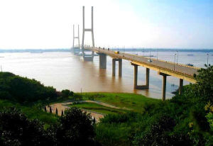 銅陵長江大橋公園 銅陵長江大橋公園