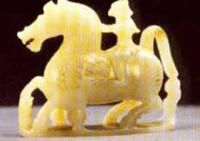 西漢玉騎馬羽人 西漢玉騎馬羽人