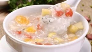 奶味水果粥 奶味水果粥