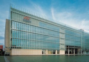 敏華控股有限公司 敏華控股有限公司