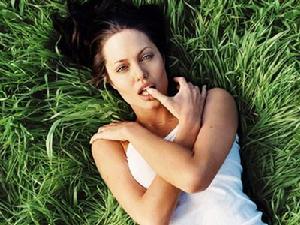 安吉麗娜·朱莉