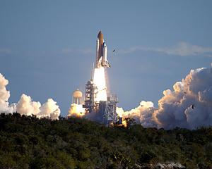 “哥倫比亞號”太空梭 “哥倫比亞號”太空梭