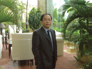 厲克[中國煤礦作家協會副主席]