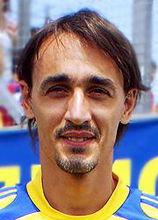 米蘭&middot;奧布拉多維奇