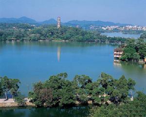 （圖）中國城市競爭力藍皮書