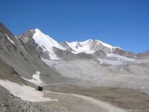 天山萬里 天山萬里