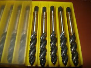 螺旋絲攻 螺旋絲攻