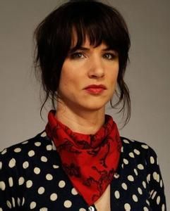 朱麗葉特·梅尼爾 朱麗葉特·梅尼爾