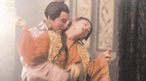 不能吻脖子,動作要大膽,水滸中演對手戲王思懿很受傷