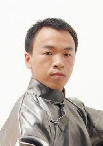 關洪[湖北工業大學教師]