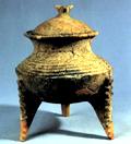 釜形紅陶鼎