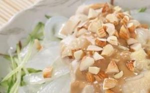 大杏仁棒棒雞 大杏仁棒棒雞