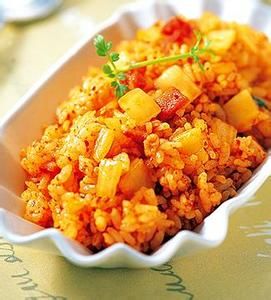 蒜薹辣白菜炒飯 蒜薹辣白菜炒飯