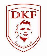 基金會的標識是庫伊特的頭像