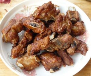 酥炸排骨 酥炸排骨
