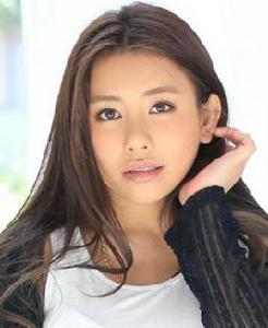 松本芽依 松本芽依