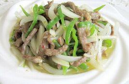 芹菜洋蔥炒肉絲 芹菜洋蔥炒肉絲