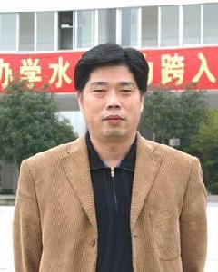 李岳林 李岳林