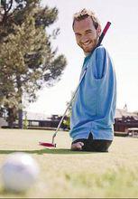 尼克&middot;胡哲