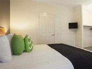 拉斯特雷斯戈朗德里納斯酒店