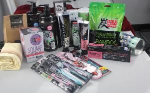 竹炭牙膏 竹炭牙膏