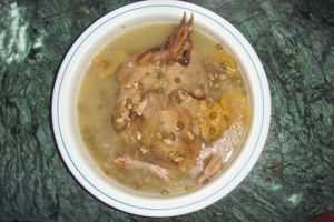 乳鴿燉綠豆 乳鴿燉綠豆