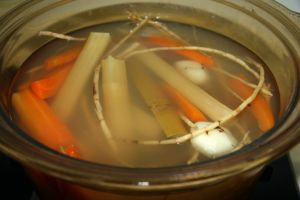 紅蘿蔔竹蔗馬蹄湯 紅蘿蔔竹蔗馬蹄湯